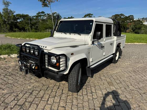LAND ROVER DEFENDER 2.4 130 4X4 TURBO DIESEL 4P MANUAL
